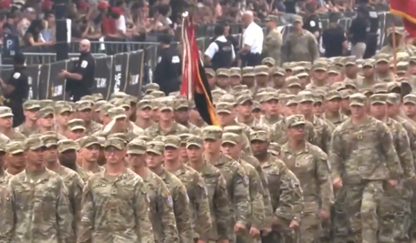 91微操盘 中美阅兵反差惊人: 55美元士兵补贴还饿肚子? 1.67万亿花在哪?